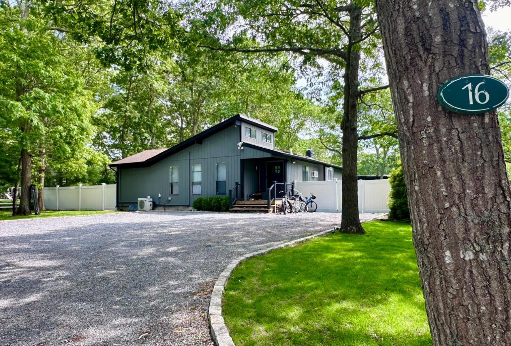 Nature'S Haven In The Hamptons With Pool East Hampton Kültér fotó